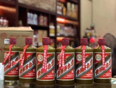 文山回收李擦洋酒瓶 名酒虫草燕窝礼品回收 相关图片