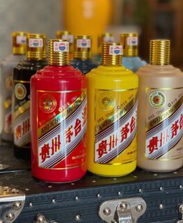 赣州名酒茅台空酒瓶子回收 收购鼠年茅台酒瓶子 相关图片