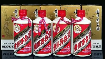 蚌埠三十年茅台酒空瓶回收 名酒洋酒红酒礼品回收 相关图片